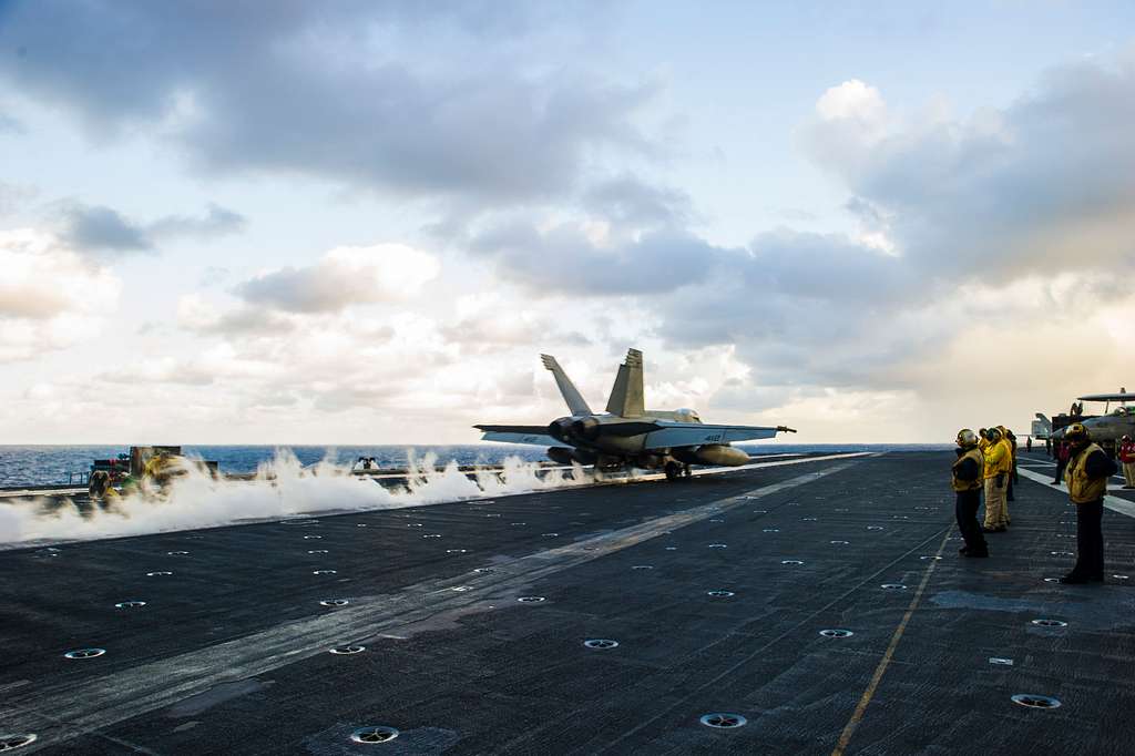 An F/A-18E Super Hornet from the 