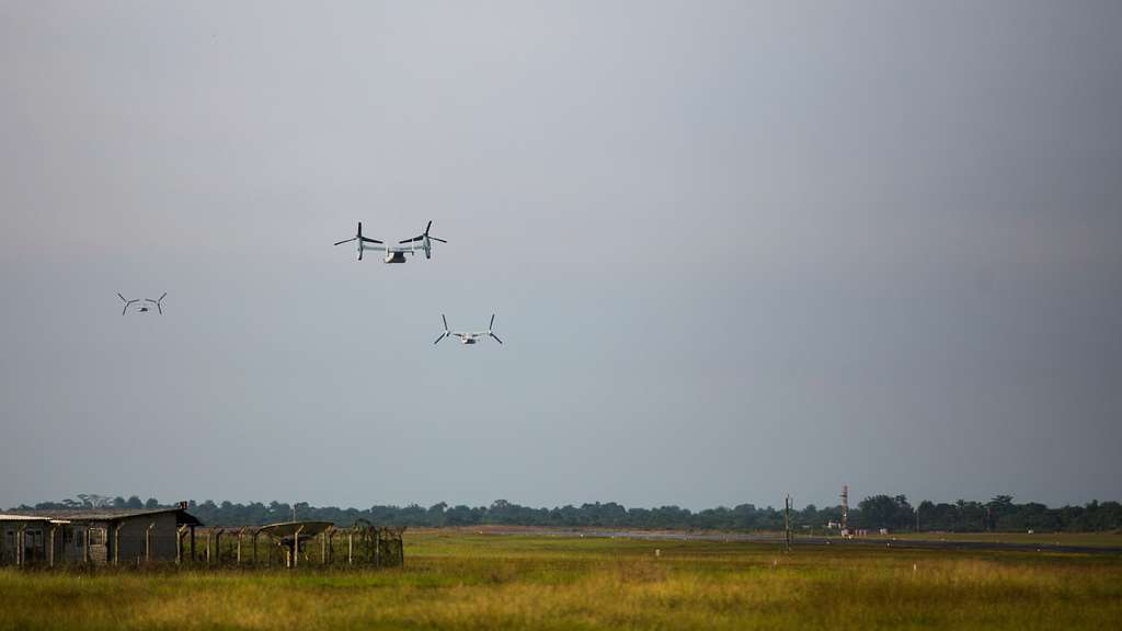 U.S. Marine Corps MV-22B Ospreys With SPMAGTF Crisis - PICRYL - Public ...