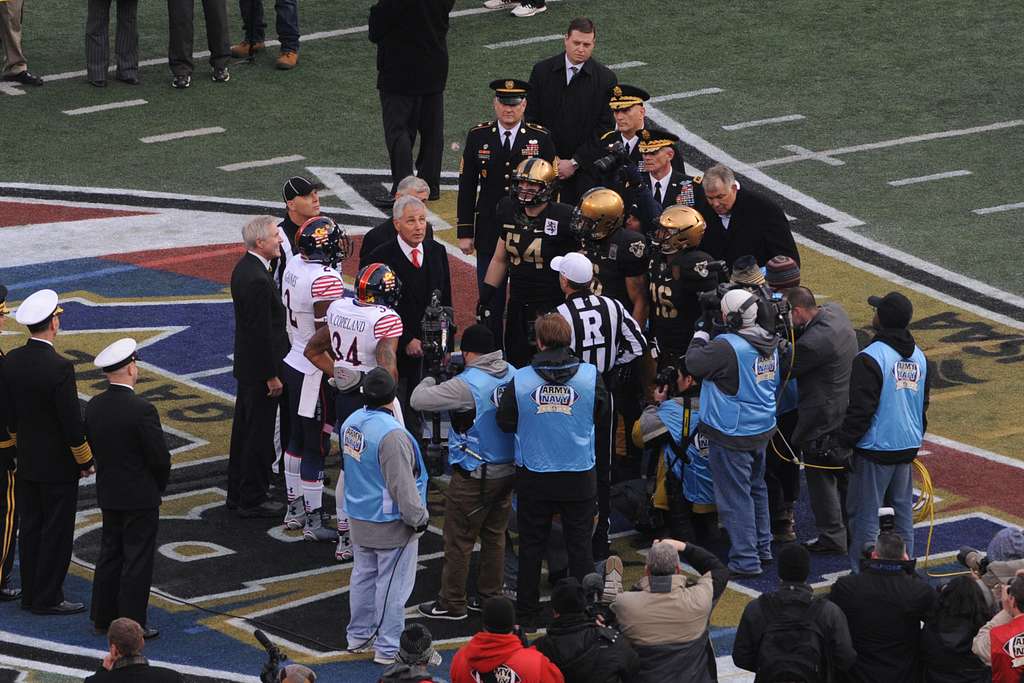 JTF-NCR members participate in Ravens vs. Steelers Salute to