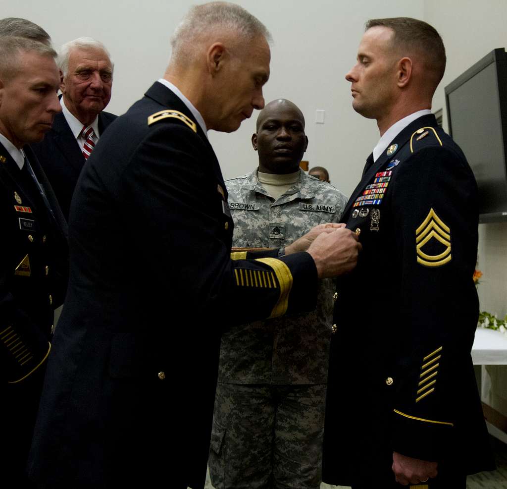 Lt. Gen. James L. Terry, commanding general, U.S. Army - NARA & DVIDS ...