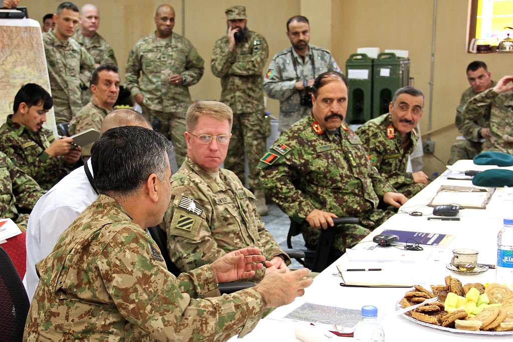 Pakistan Army Lt. Gen. Hidayat ur Rehman (left), the - PICRYL Public ...