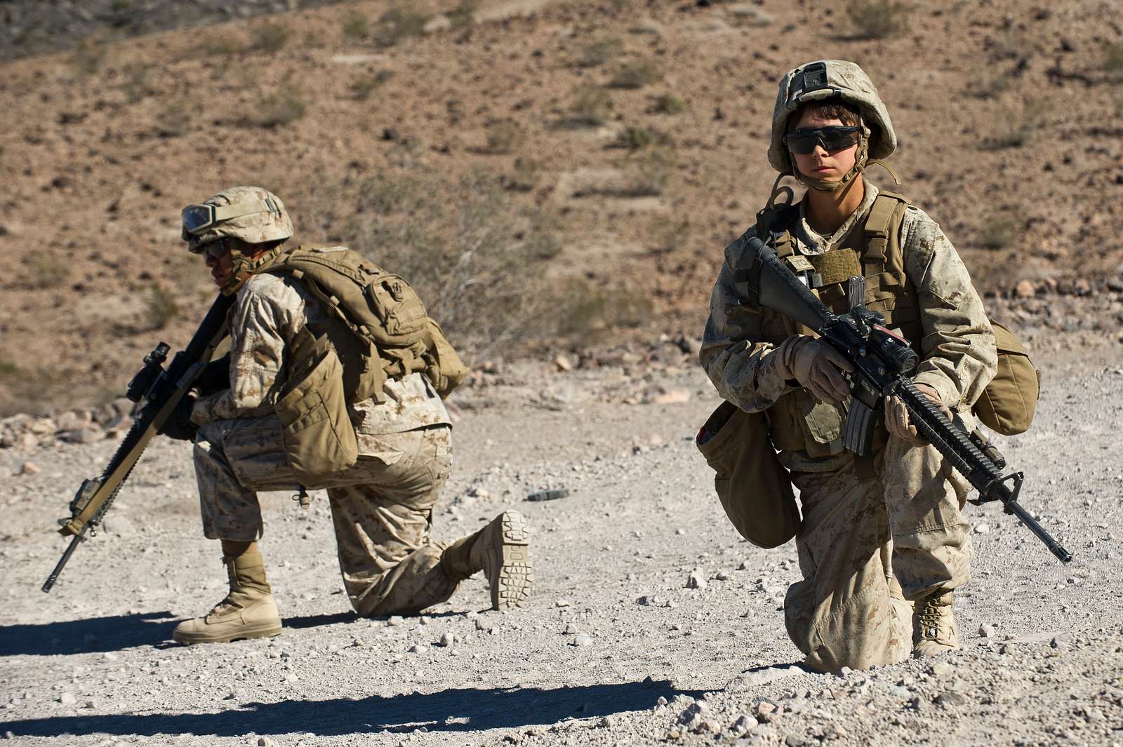 U.S. Marine Lance Cpl. Tori Best a Combat Engineers - NARA & DVIDS ...