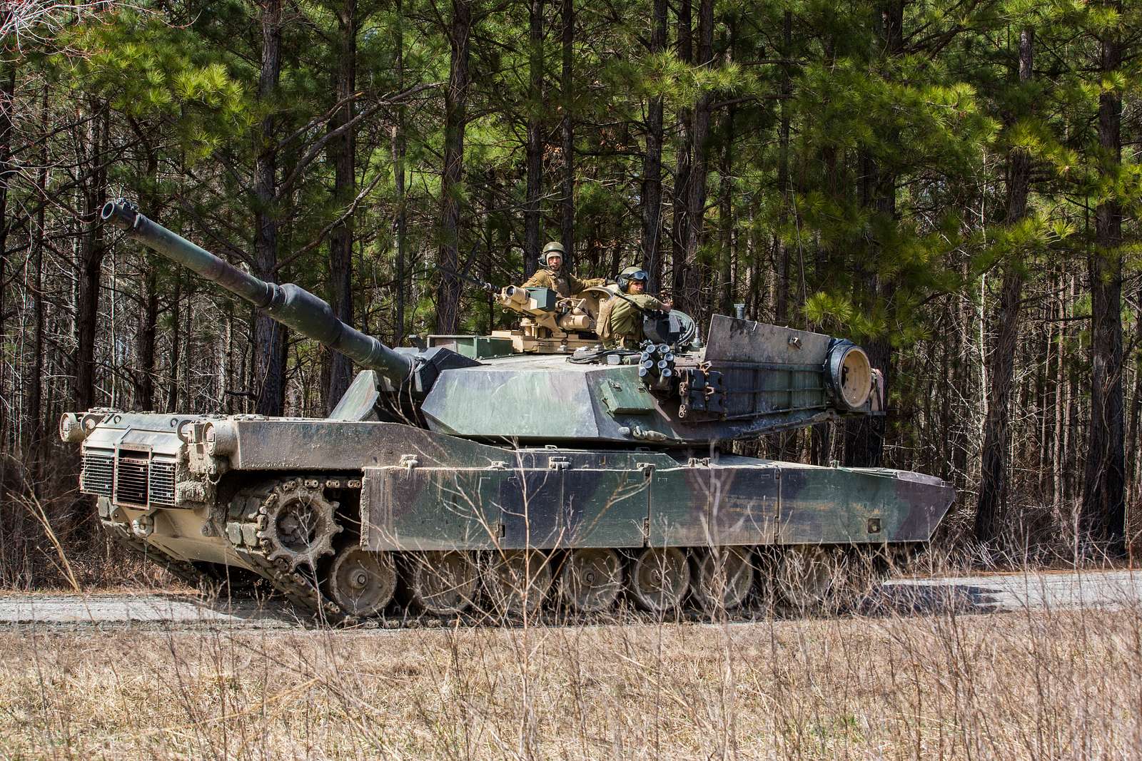 An M1A1 Abrams Tank In Position To Be Refueled At Fort - NARA & DVIDS ...