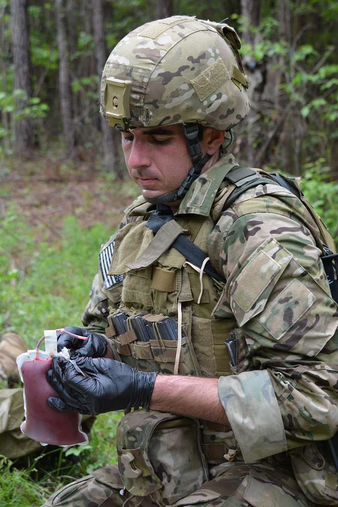 Medics from the 75th Ranger Regiment conduct combat - NARA & DVIDS ...