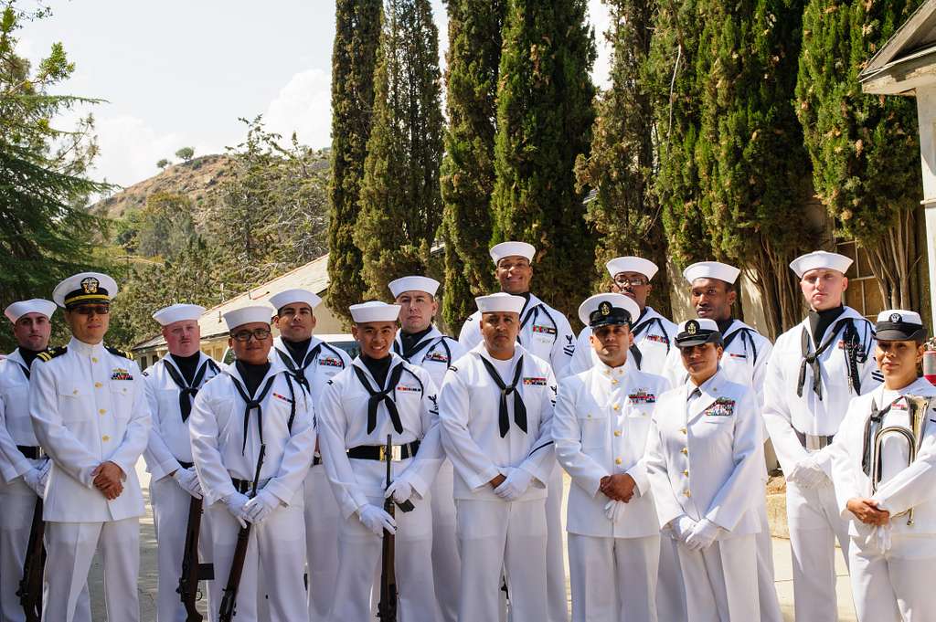 cesar chavez in the navy