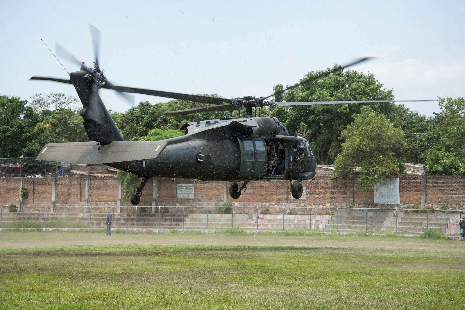 A U.S. Army UH-60 Black Hawk Helicopter Takes Off After - NARA & DVIDS ...