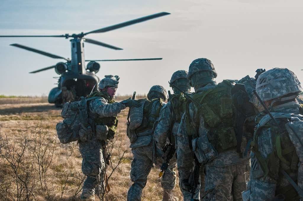 Infantrymen, of the 2nd Battalion, 69th Armor Regiment, - NARA & DVIDS ...