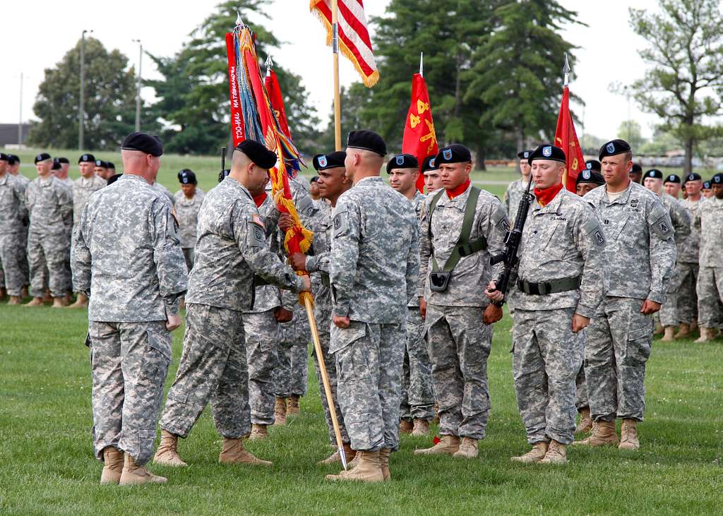 2-44th Air Defense Artillery Regiment Changes Command - PICRYL - Public ...