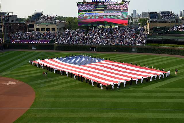 DVIDS - Images - U.S. Soldiers, families meet Chicago Cubs mascot [Image 8  of 8]