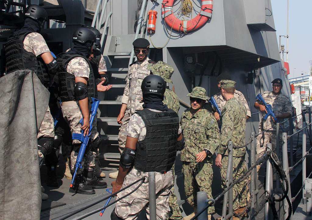 (hamad Port, Qatar) A Qatari Emiri Naval Forces Boarding - Picryl 