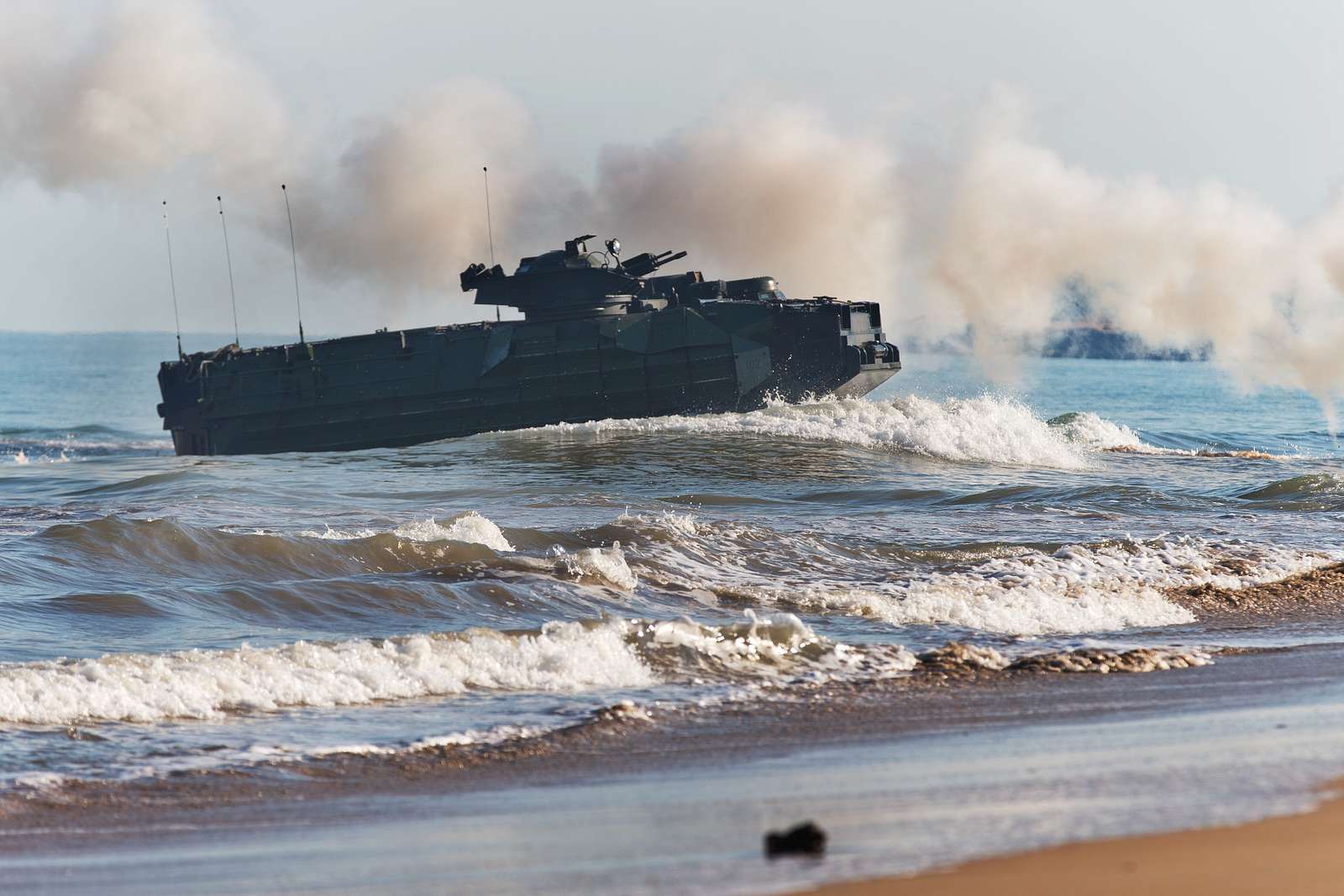 A United States Marine Corps Amphibious Assault Vehicle Nara And Dvids Public Domain Archive 8679