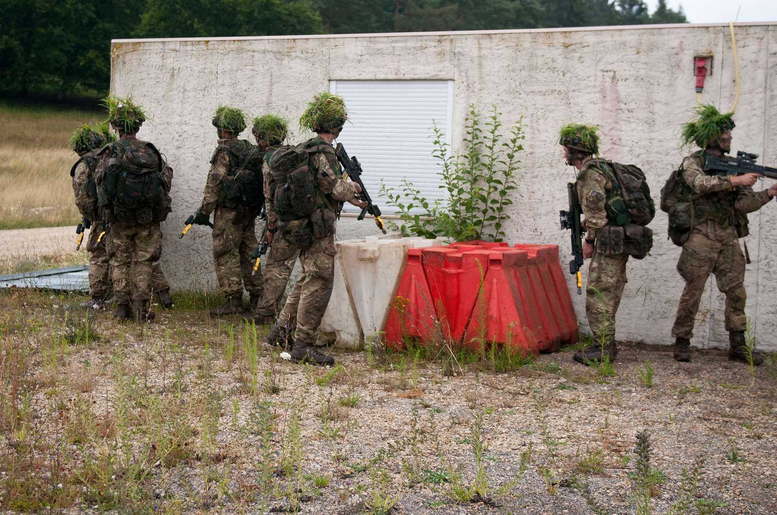 Cadets from the Royal Military Academy Sandhurst and - NARA & DVIDS ...