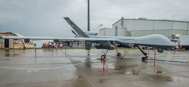 An MQ-9 Reaper remotely piloted aircraft sits on display - NARA & DVIDS ...