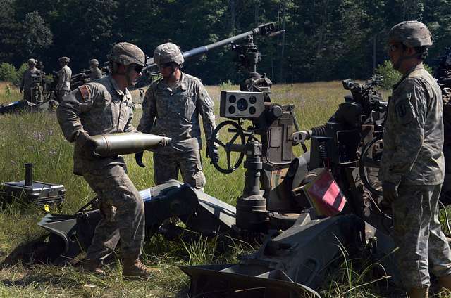 Members Of Battery B, 1st Battalion, 119th Field Artillery - PICRYL ...