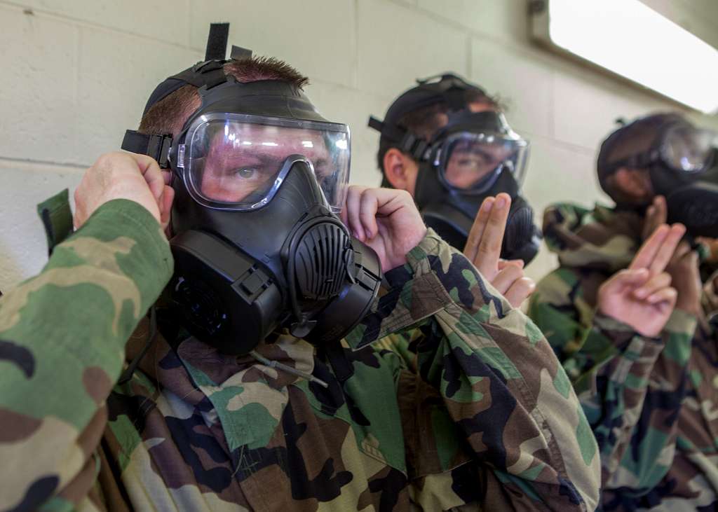 A Midshipman breaks the seal of his M50 joint service - NARA & DVIDS ...