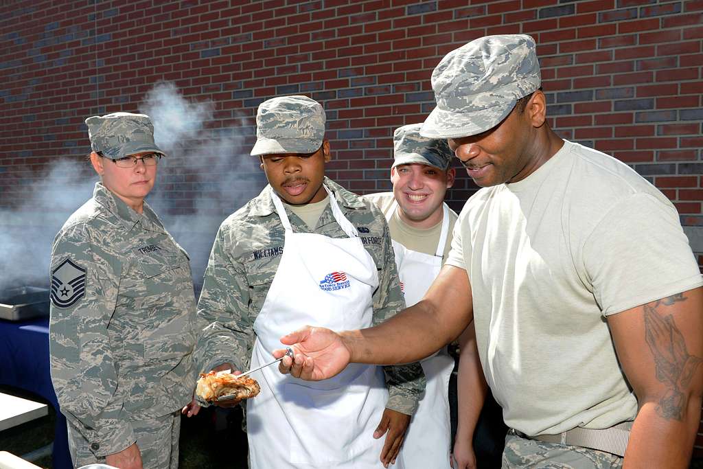 Members of the 127th Force Support Squadron, Selfridge - NARA & DVIDS ...