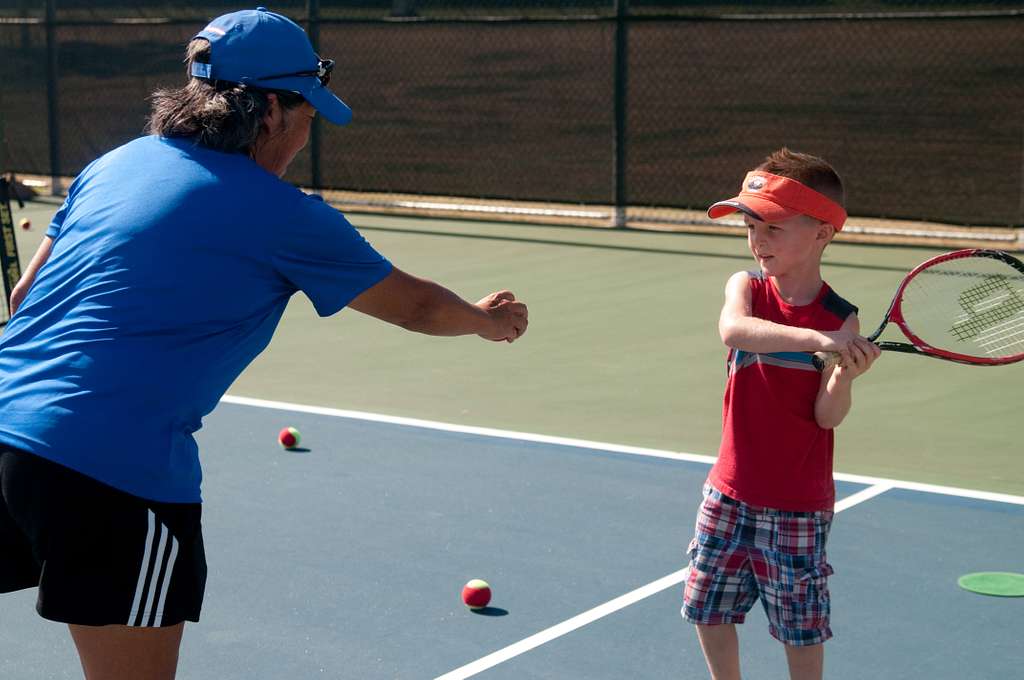 Tennis training helping QB Cousins get in the swing - Chinadaily