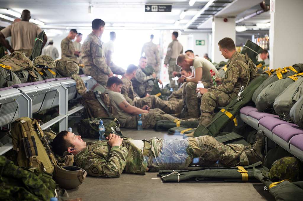 U.S. Army 173rd Airborne Brigade paratrooper takes - PICRYL - Public ...