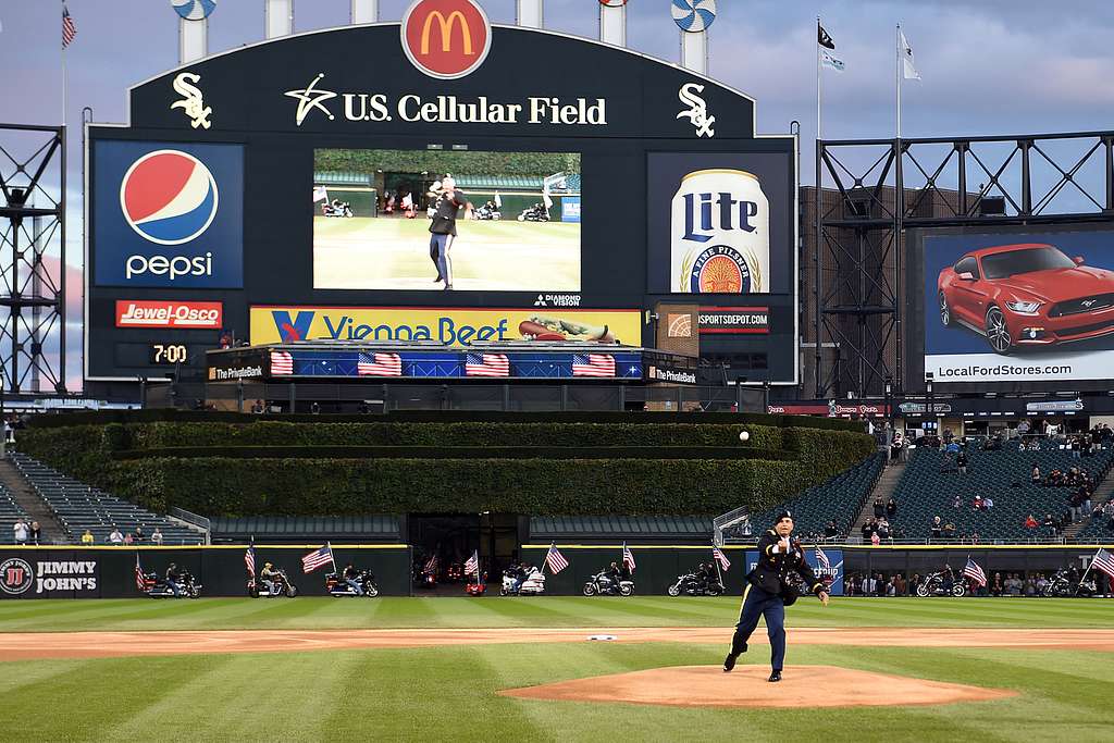 DVIDS - Images - Chicago White Sox honors two local servicemembers