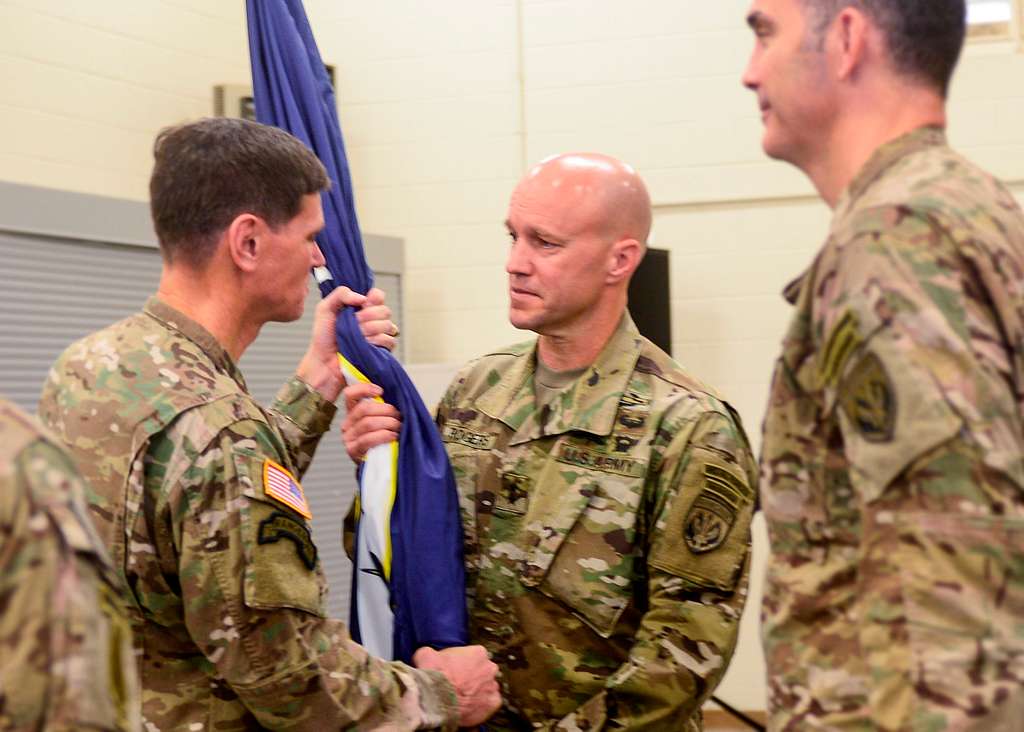 Special Operations Command Central welcomes new commander - PICRYL ...