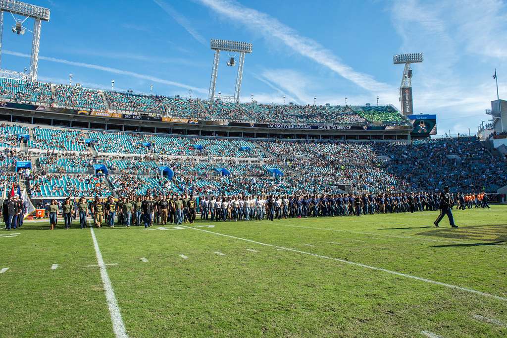 DVIDS - Images - Jacksonville Jaguars Salute to Service game