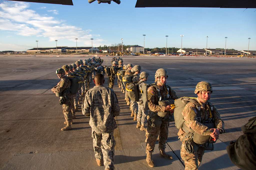 U.S. Army paratroopers wait to board a C-130 Hercules - NARA & DVIDS ...