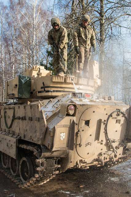 Soldiers with the 3rd Battalion, 69th Armor Regiment, - NARA & DVIDS ...