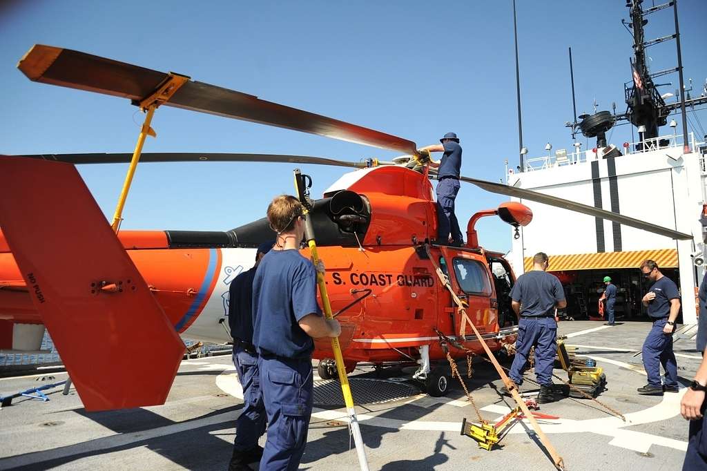 A Jacksonville, Fla.-based Aviation Detachment from - NARA & DVIDS ...