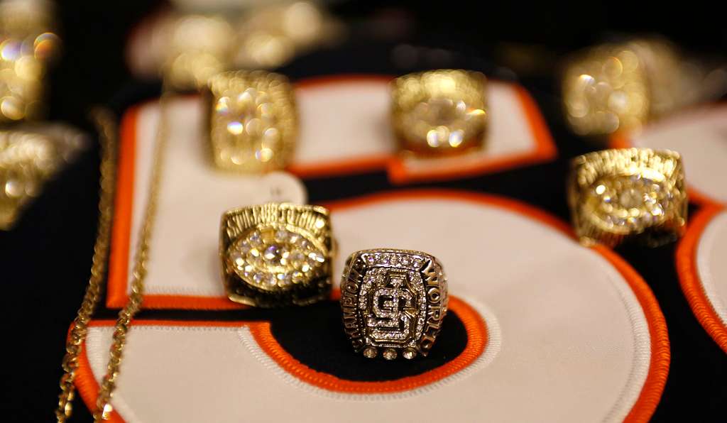 Feds crack down on counterfeit Super Bowl gear - Jan. 25, 2012