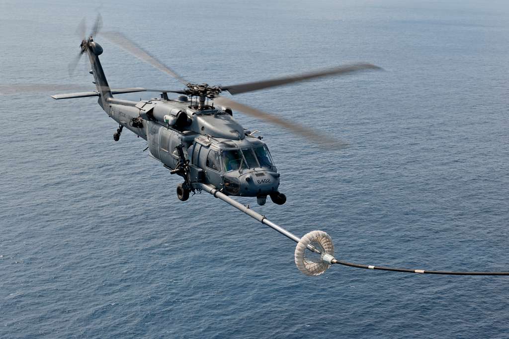 A U.S. Air Force HH-60G Pave Hawk helicopter assigned - NARA & DVIDS ...