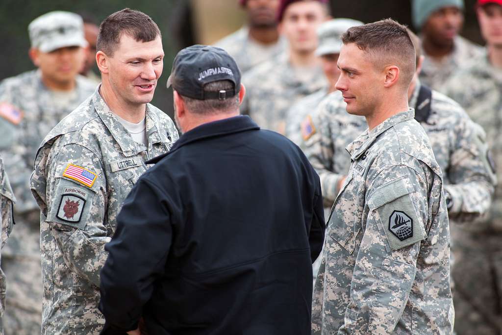 U S Army Paratroopers Perform Static Line Airborne Picryl Public