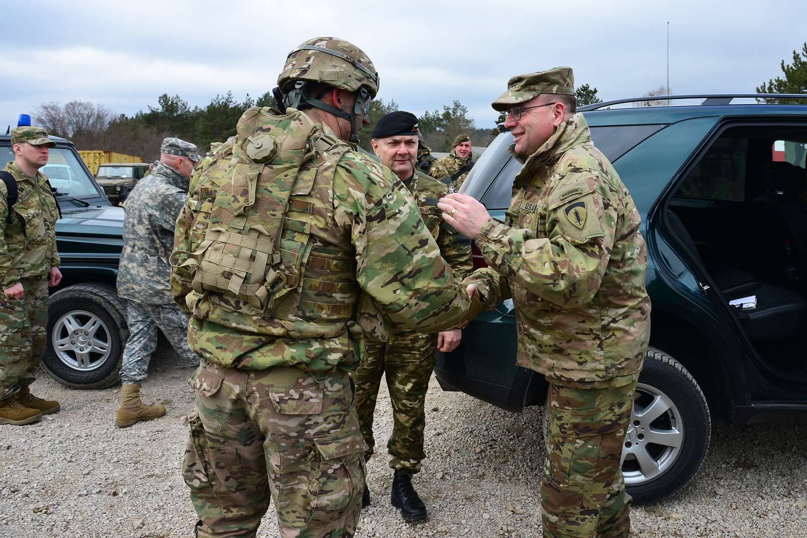 U.s. Army Lt. Col. Michael Kloepper (left), Commander - Nara & Dvids 