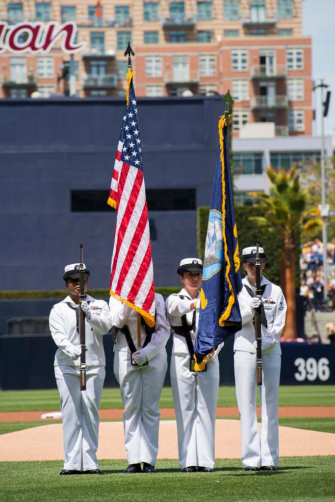 File:US Navy 040415-N-5946V-134 The San Diego Padres show their