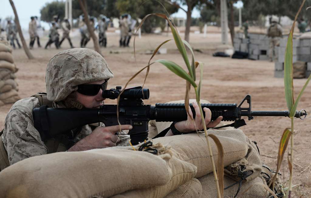 A U.S. Marine Corps Marine with the 4th Law Enforcement - NARA & DVIDS ...