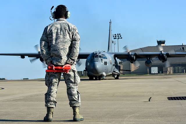 A U.S. Air Force crew chief with the 1st Special Operations - NARA ...