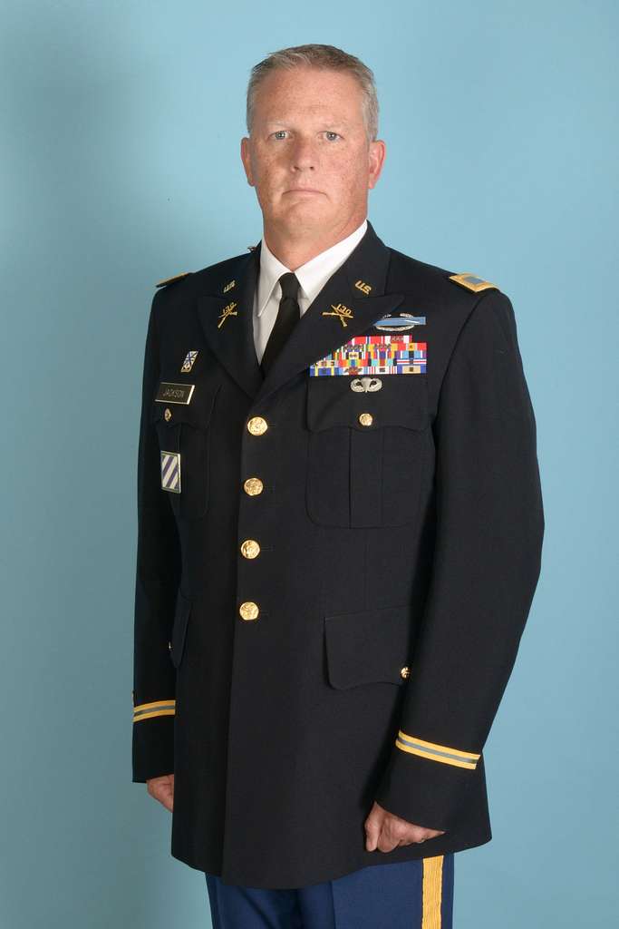 Illinois National Guard Soldier Inducted into ROTC Hall of Fame - NARA ...