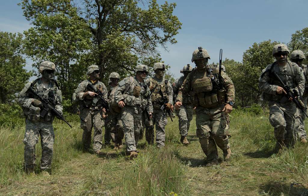 Cavalry Scouts With Troop C, 1st Squadron, 105th Cavalry, - PICRYL ...