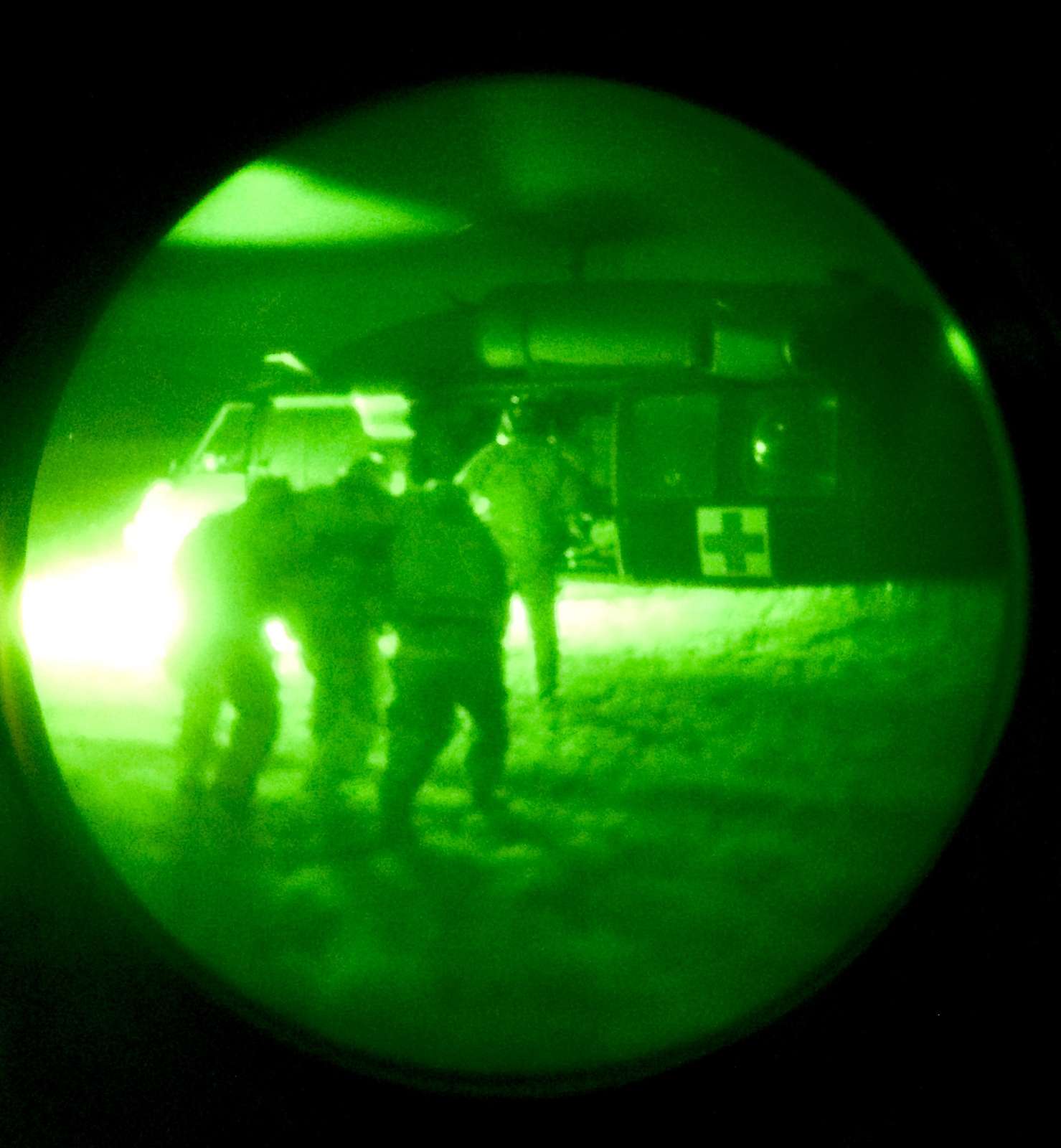 Squads from 576th RCC conduct night MEDEVAC training - NARA & DVIDS ...