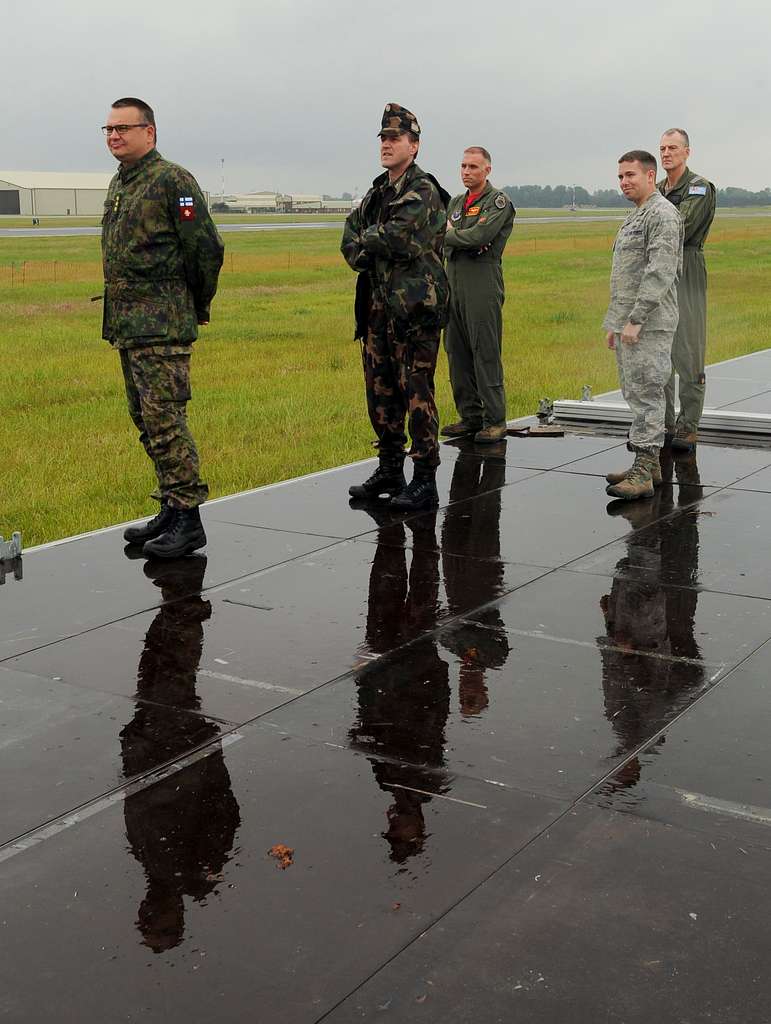 U.S. Marine SgtMaj. Carlos A. Ruiz (right) exchanges - PICRYL - Public  Domain Media Search Engine Public Domain Image