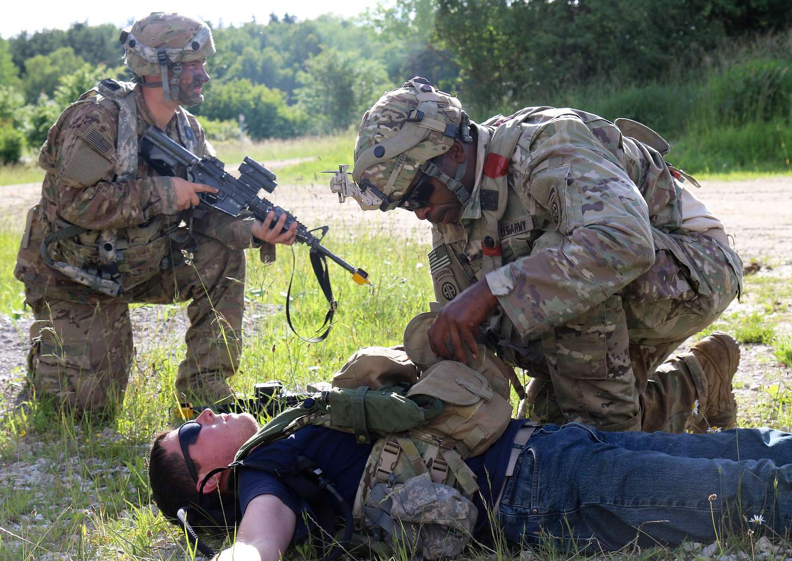 A Paratrooper from 3-319 Airborne Field Artillery Regiment, - NARA ...