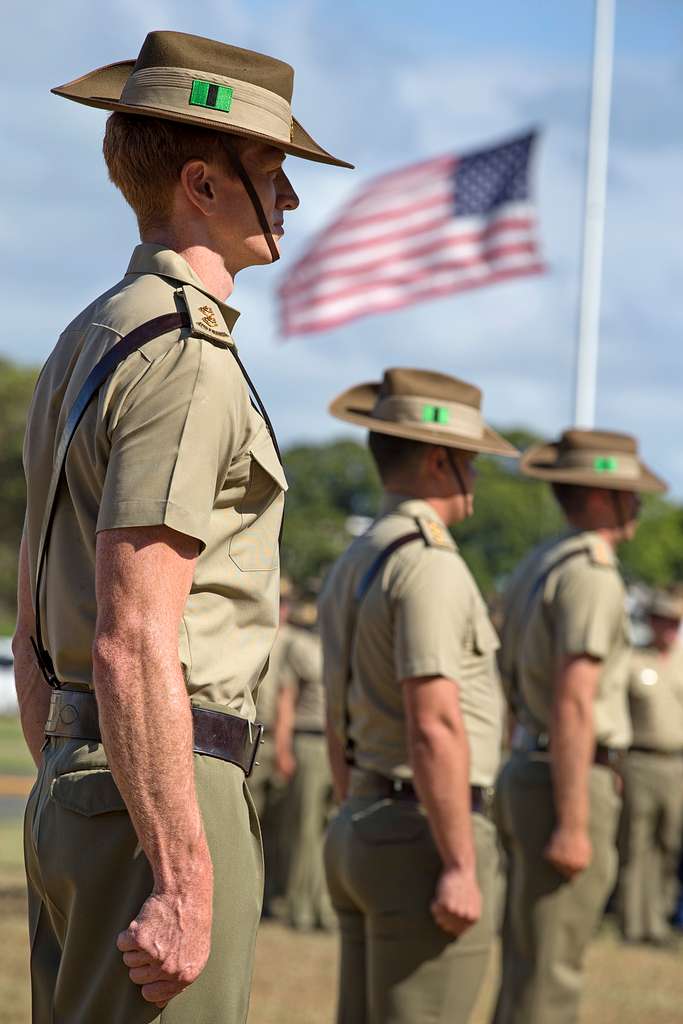 Australian Army Officer Lieutenant Lachlan Mcauliffe - Nara & Dvids 