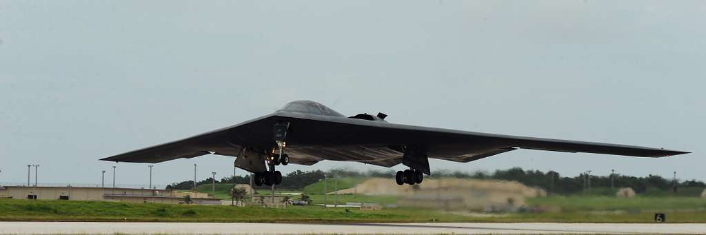 A U.S. Air Force B -2 Spirit Aircraft Deployed From - NARA & DVIDS ...