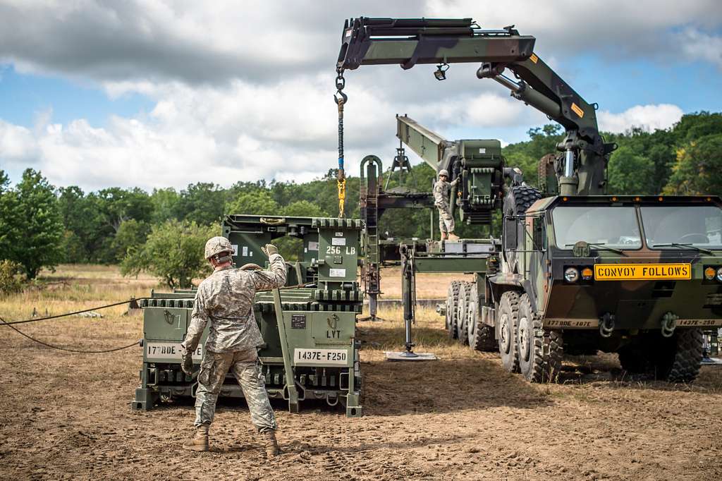 Soldiers from the 1437th Multi-Role Bridge Company, - PICRYL - Public ...