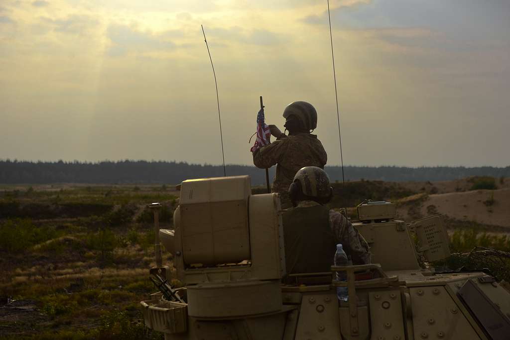 A Soldier From The 3rd Combined Arms Battalion, 69th - PICRYL - Public ...