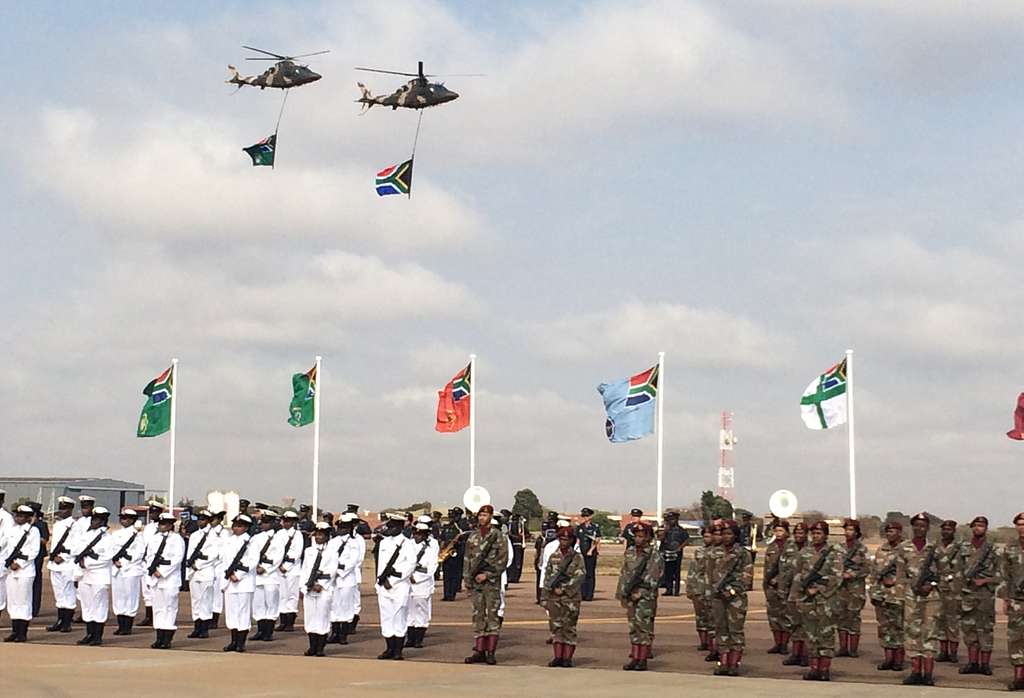 South African helicopters and South African military - PICRYL - Public ...