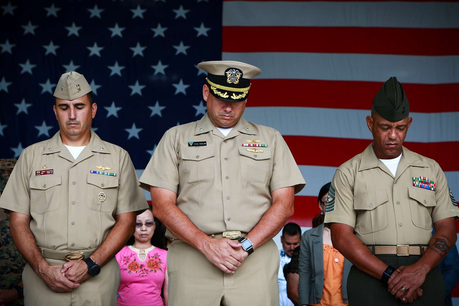 MARINE CORPS BASE HAWAII – (From Left To Right) Cmdr. - NARA & DVIDS ...