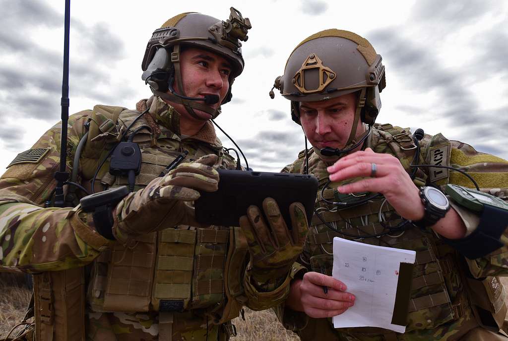 Staff Sgts. Edward Breen and Michael Pincher, joint - PICRYL Public ...