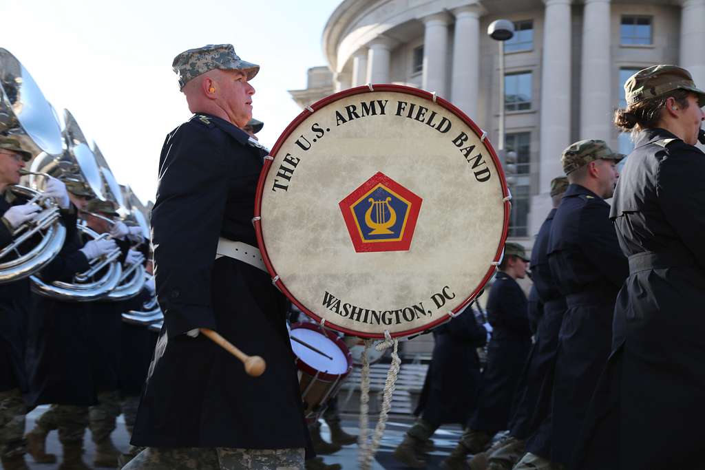 The Us Army Field Band Marches By Freedom Plaza Along C26b04 1024 