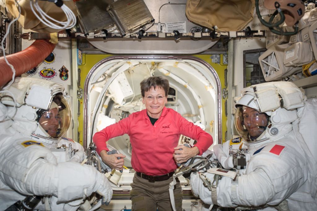 Самый молодой астронавт. Пегги Уитсон. Американский космонавт. Николас Уитсон. Бортинженеры космонавты.