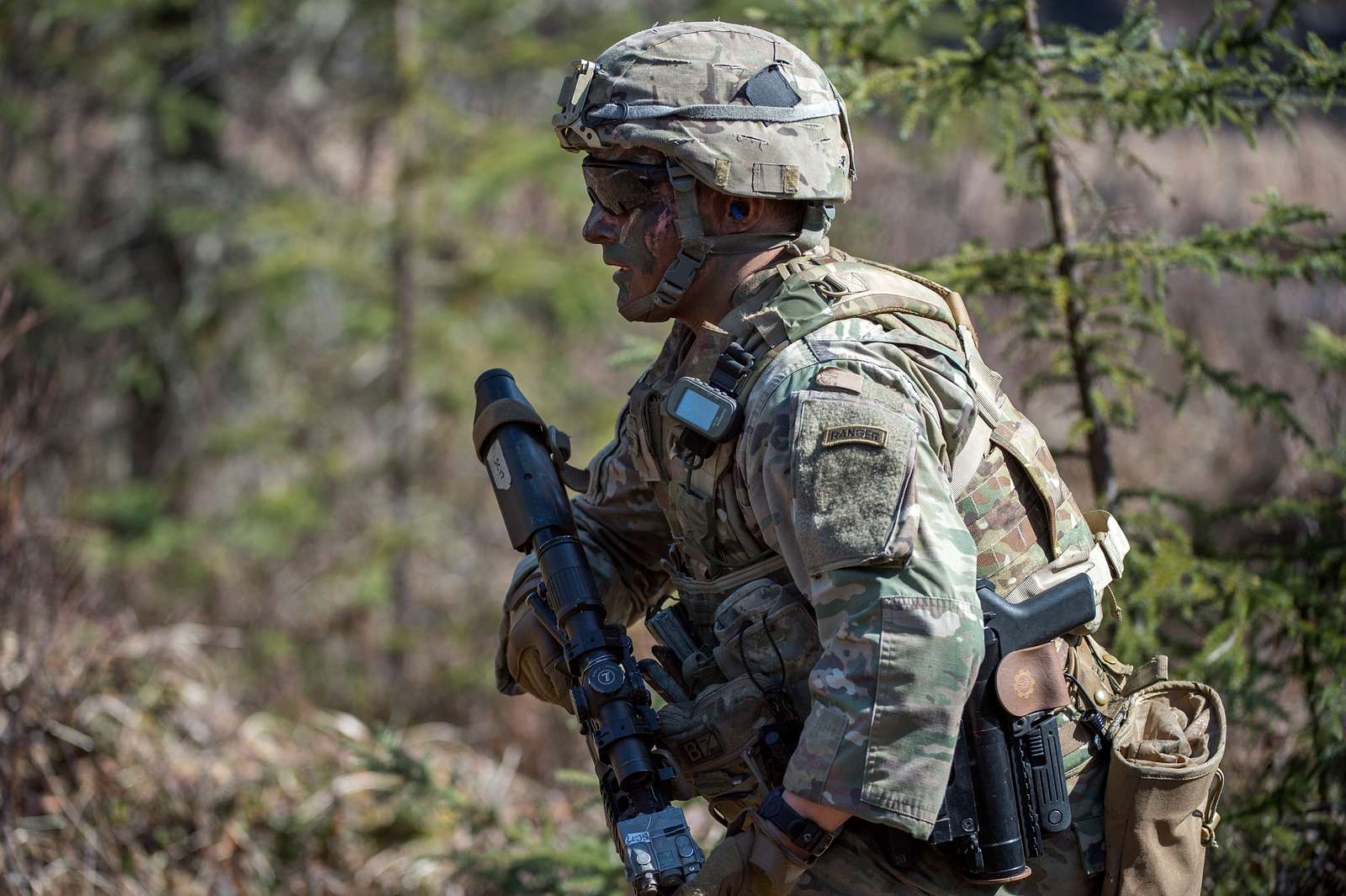 A paratrooper assigned to Scout Platoon, Headquarters - NARA & DVIDS ...